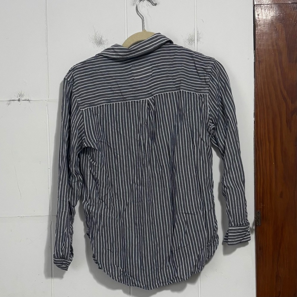 Rails Womens XS Gray White Striped Rayon Popover Button Down Long Sleeve Shirt - Picture 4 of 4